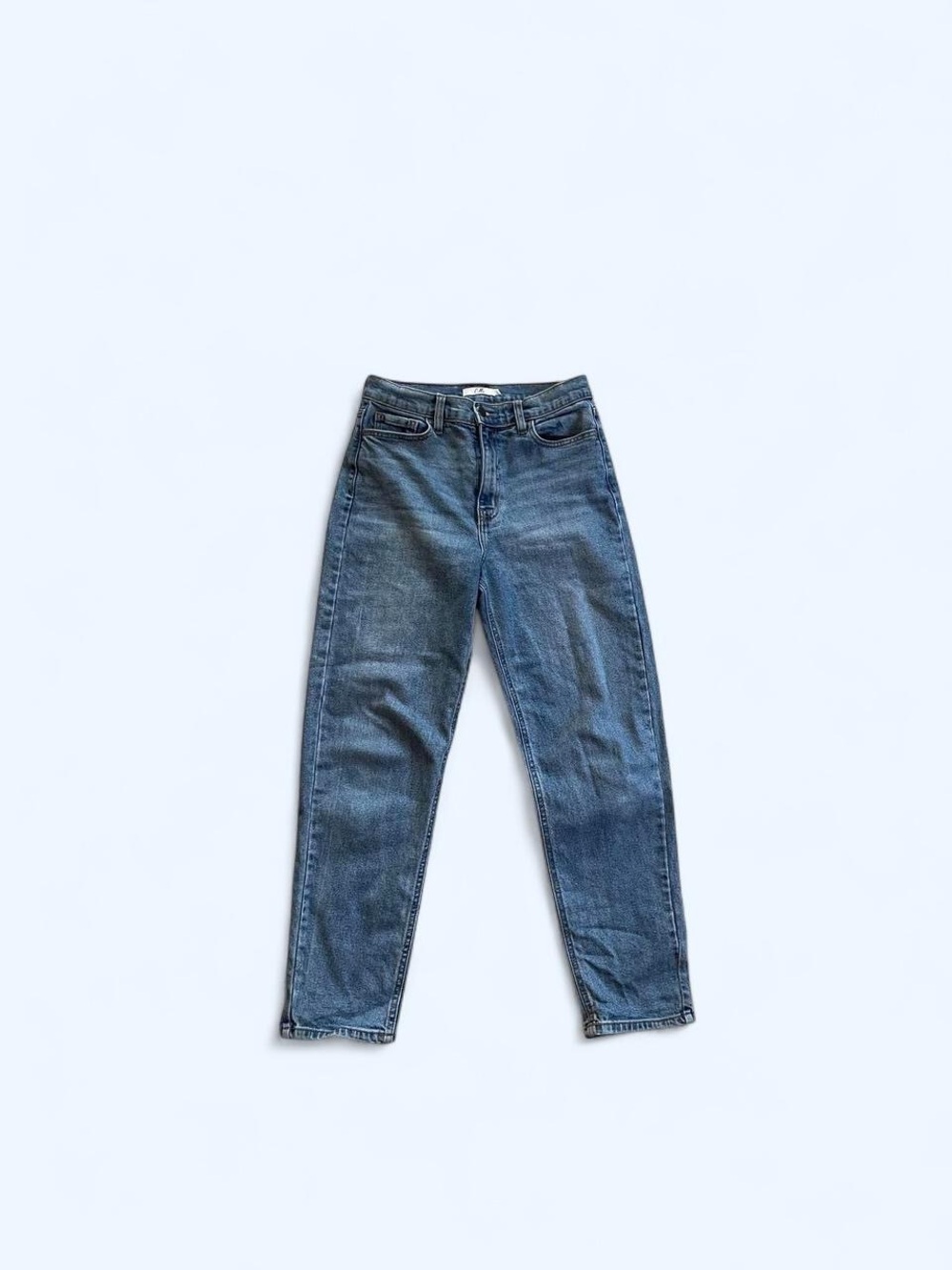 High-waisted blue boyfriend jeans size 9/29 by Cello